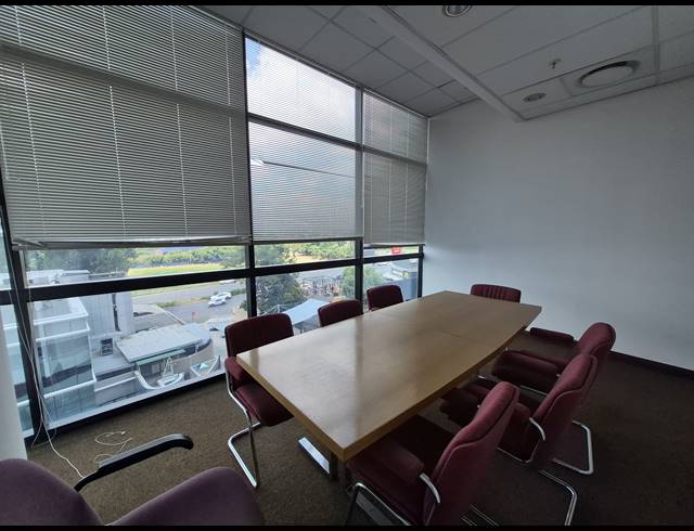 358M² OFFICE TO LET IN SANDTON CENTRAL